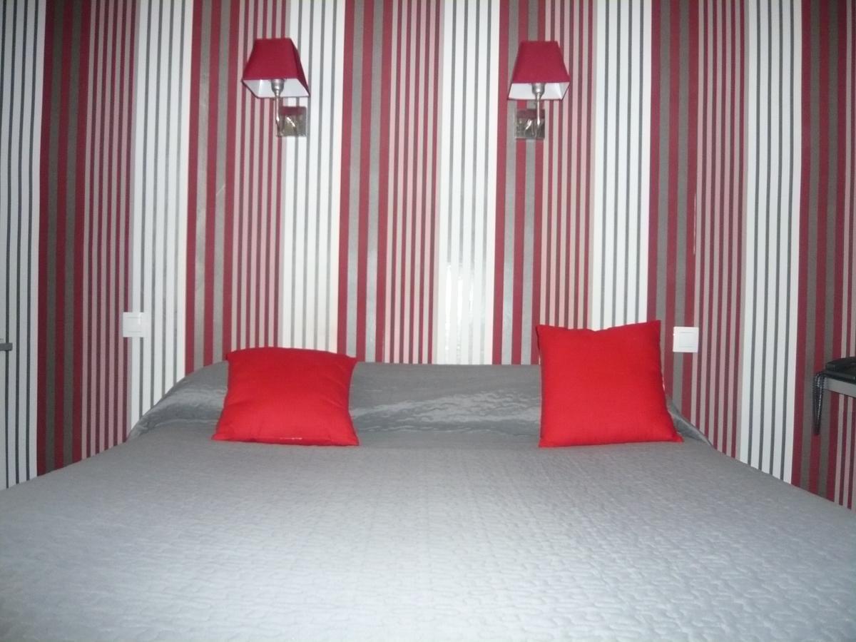 Hotel - Restaurant Saint Jacques Blois Eksteriør billede
