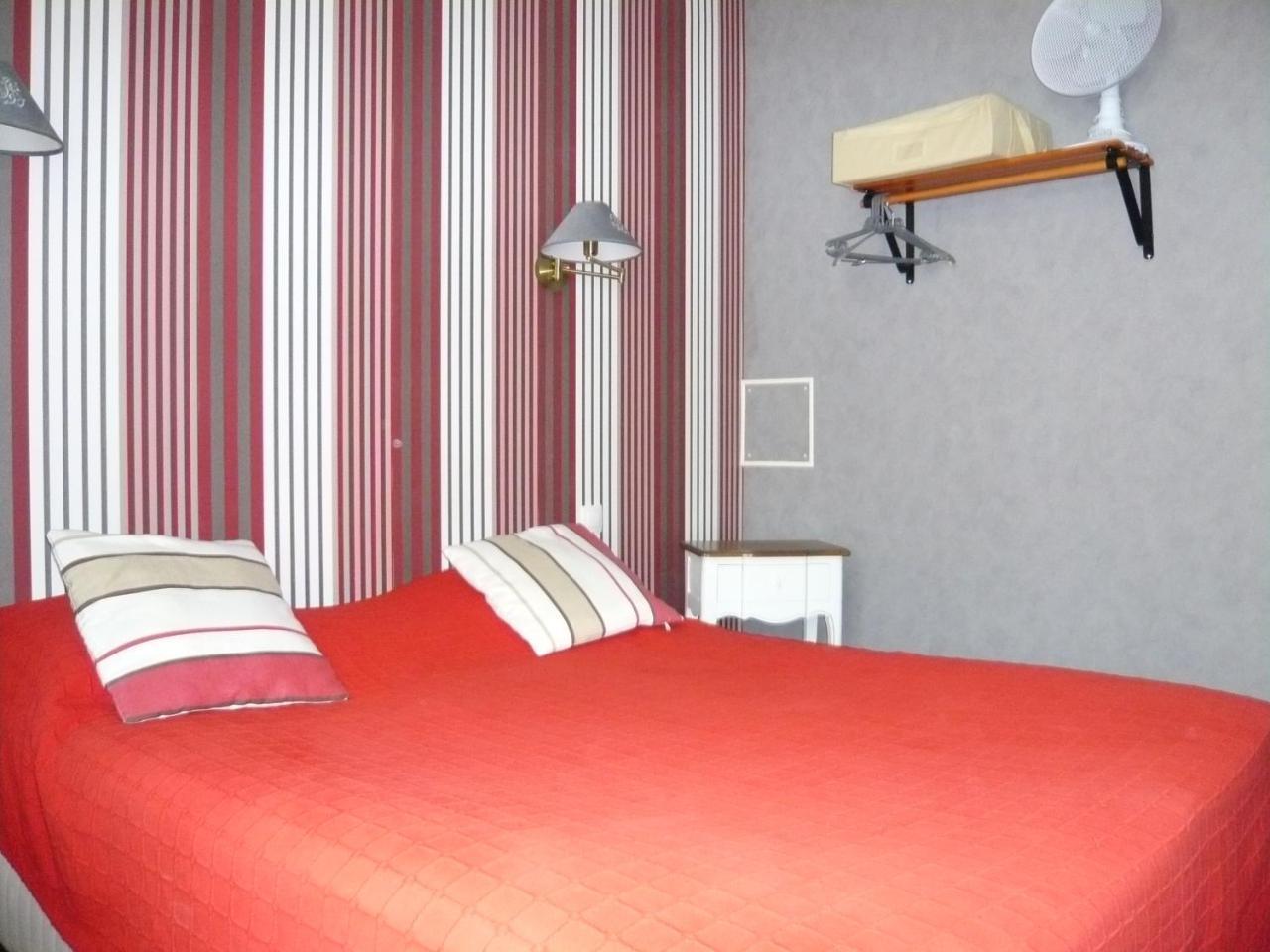Hotel - Restaurant Saint Jacques Blois Eksteriør billede