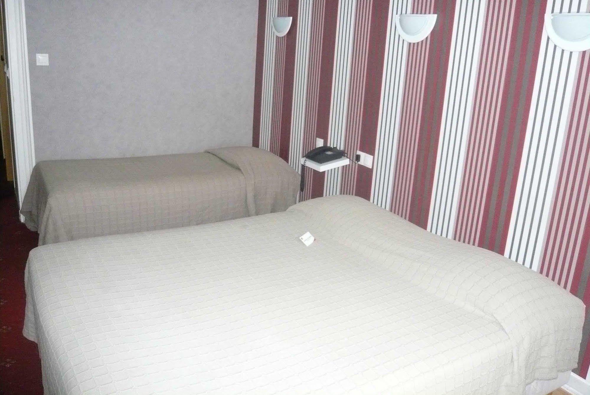 Hotel - Restaurant Saint Jacques Blois Eksteriør billede